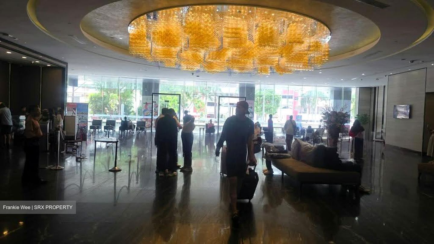 Jalan Sultan (D7), Retail #612412991